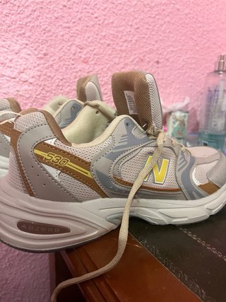 Zapatillas New Balance Beige/Gris
