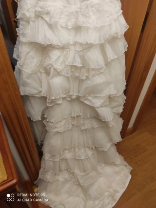 Vestido de Novia con Volantes