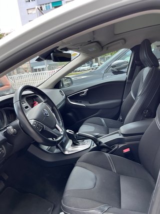 Volvo V40 2015