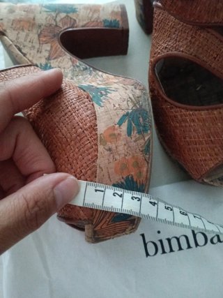 Sandalias Bimba y Lola Tacon Corcho Rafia