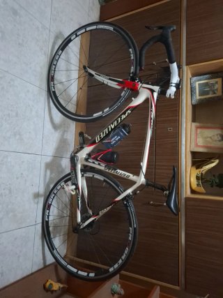 Bicicleta de carretera Specialized solo llsmadas
