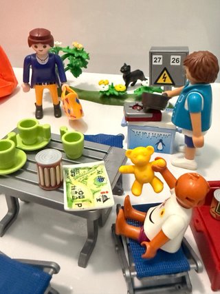 Playmobil Camping 70089 - Familia y Diversión