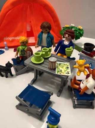 Playmobil Camping 70089 - Familia y Diversión