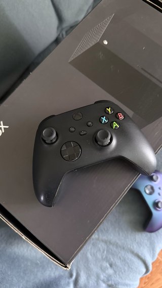 Xbox Series X + mandos + juegos
