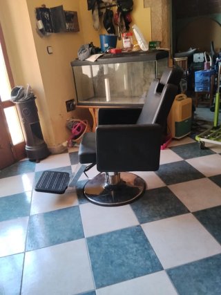 Sillón Peluquería Profesional Pahi Negro