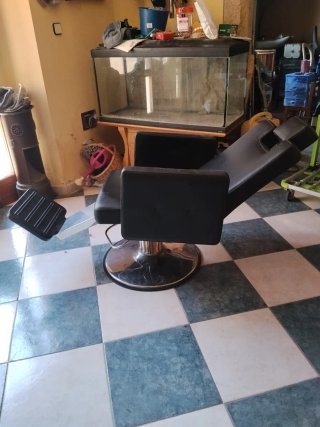 Sillón Peluquería Profesional Pahi Negro