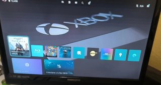 Consola Xbox One Negra y Gris