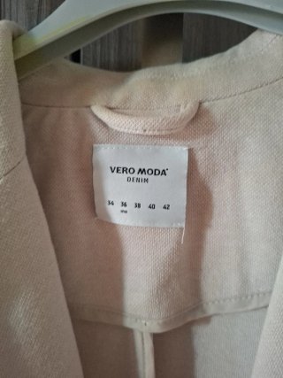Blazer Vero Moda Beige Talla 36