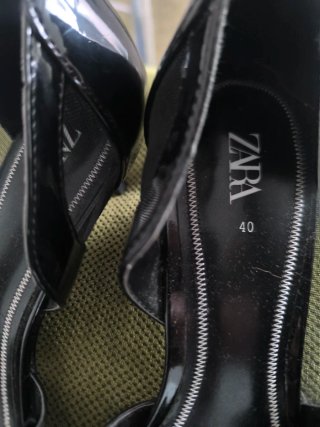 Zapatos ZARA Negros Talla 40