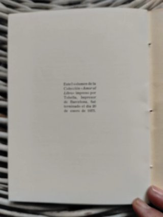 Ensayo "Elogio de la Bibliófila"