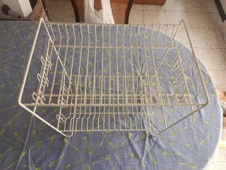 Escurridor de platos blanco