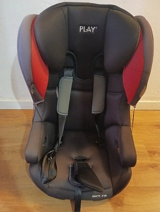 Silla de coche con Isofix. Última semana en venta.