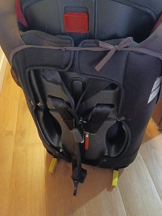 Silla de coche con Isofix. Última semana en venta.