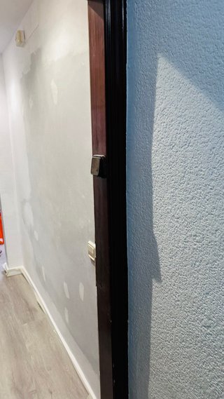 Necesito Cambiar una puerta principal de vivienda
