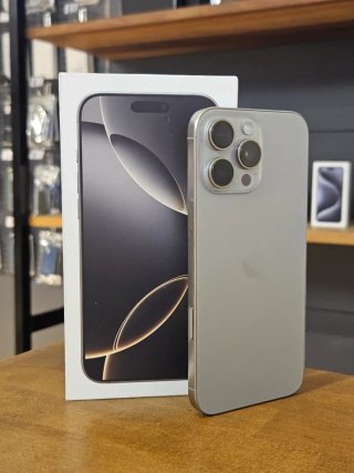 IPHONE 16 PRO MAX 256GB TITANIO BATERIA 93%