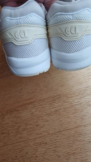Zapatillas Asics Blancas