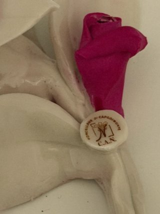Bomboniera Capodimonte Rosa Beige