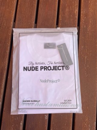 Camiseta Nude Project Never trust a millionaire