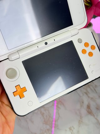 New 2DS XL + Ticket