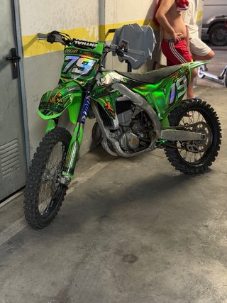 Se vende kawasaki 450