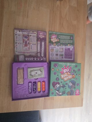 Virus! Roll & Write Juego de Mesa