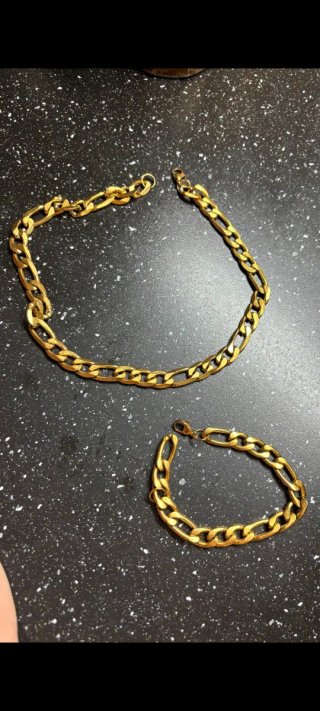 Conjunto collar y pulsera eslabones dorados
