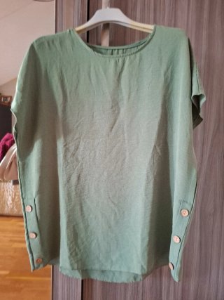 Camisa verde fluida manga corta talla M