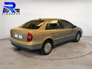 Citroen C5 2.0 HDI Magic 80 kW (110 CV)