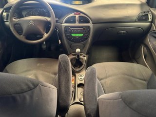 Citroen C5 2.0 HDI Magic 80 kW (110 CV)