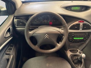 Citroen C5 2.0 HDI Magic 80 kW (110 CV)