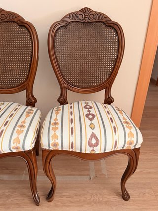 Mesa comedor y 6 sillas de madera maciza restaurad