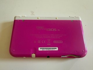 New Nintendo 3ds XL rosa muy cuidada