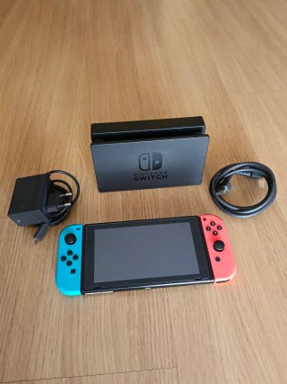 Consola Nintendo Switch Azul/Rojo