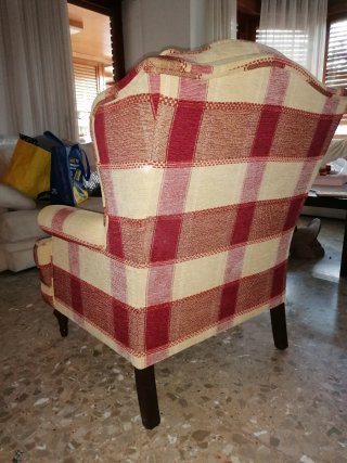 Sillón de plumas restaurado