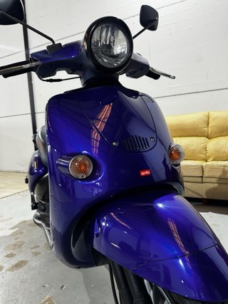Aprilia 125 Scooter