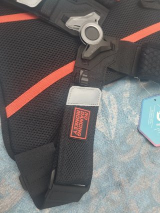 Mochila USWE Outlander XC 2L Negra