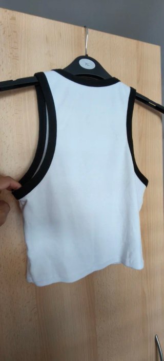 Camiseta sin mangas