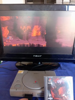 🇬🇧🇩🇪Lote PlayStation 1  +  heart of darkness