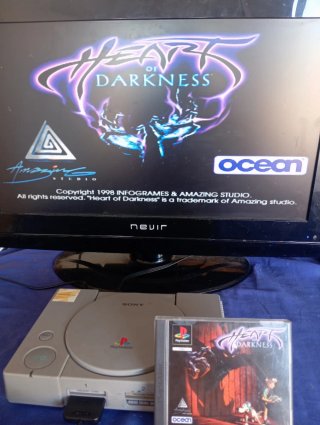 🇬🇧🇩🇪Lote PlayStation 1  +  heart of darkness