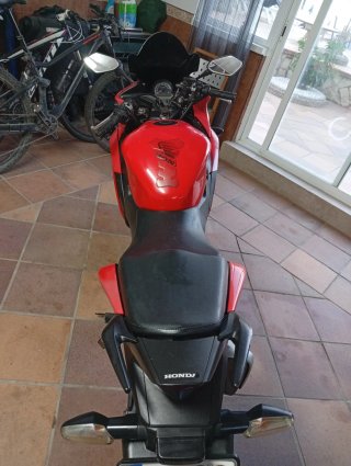 Honda CBR 125 R 2014 Roja y Negra