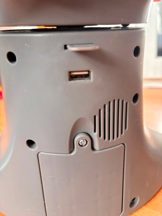 Mecedora musical electrónica infantil carga USB