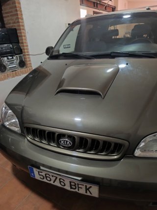 KIA Carnival 2001