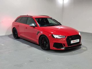 Audi RS4 Avant TFSI quattro 331 kW (450 CV) tiptronic