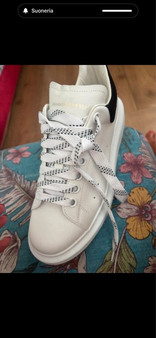 Scarpe Alexander McQueen bianche e nere