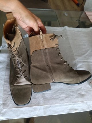 Botines estilo corsario Naguisa Talla 37
