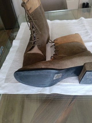 Botines estilo corsario Naguisa Talla 37
