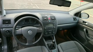 Volkswagen golf 5 2004