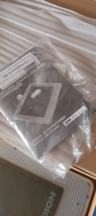 Tableta Gráfica USB Medion con Ratón y Lápiz