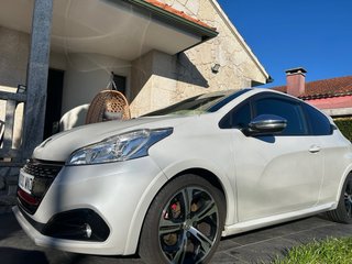 Peugeot 208 2017
