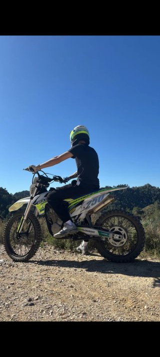 Motocross Rebel Master 250 4t
